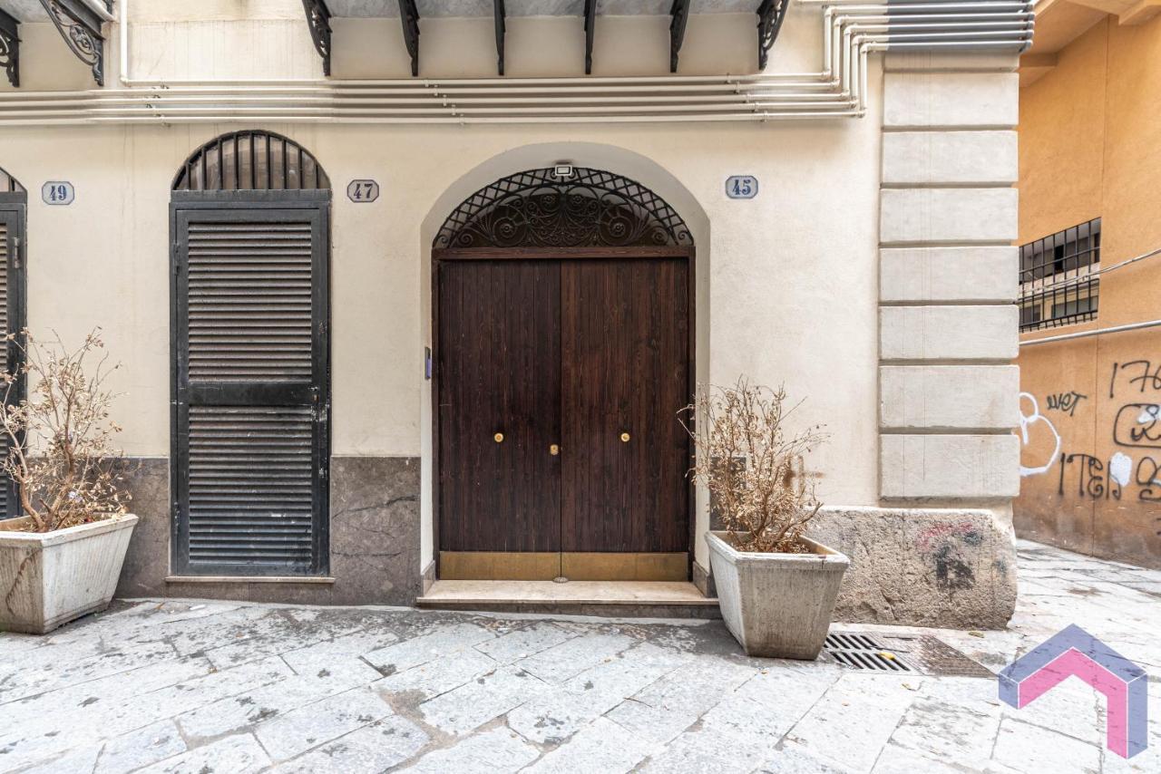 Appartamento In Pieno Centro I Mori E Le Dame Palermo Dış mekan fotoğraf