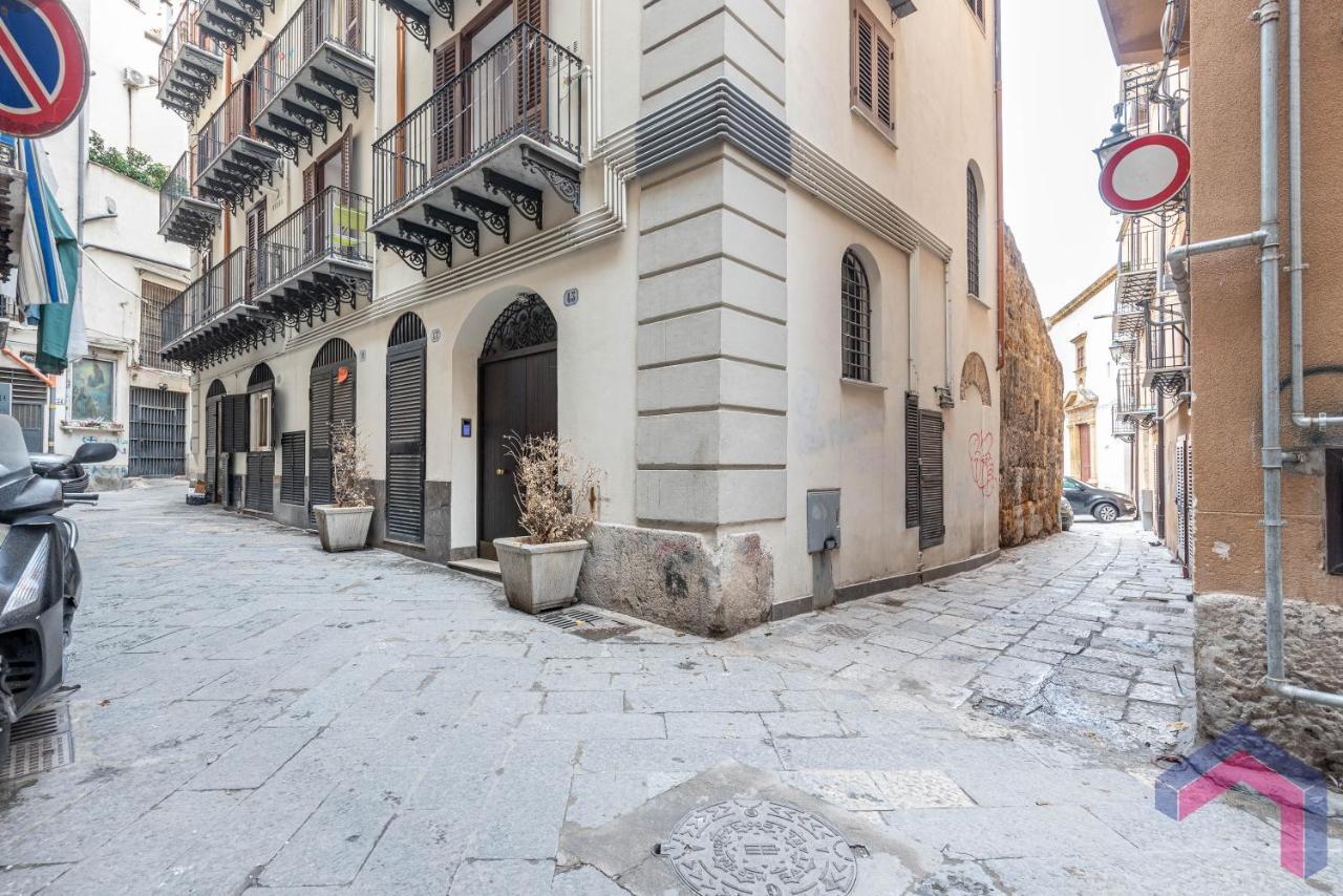 Appartamento In Pieno Centro I Mori E Le Dame Palermo Dış mekan fotoğraf