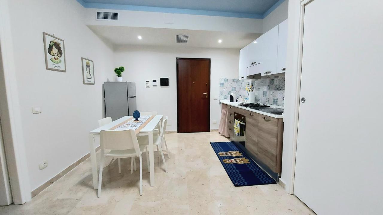 Appartamento In Pieno Centro I Mori E Le Dame Palermo Dış mekan fotoğraf